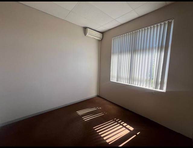 OFFICE FOR SALE IN CLARENDON